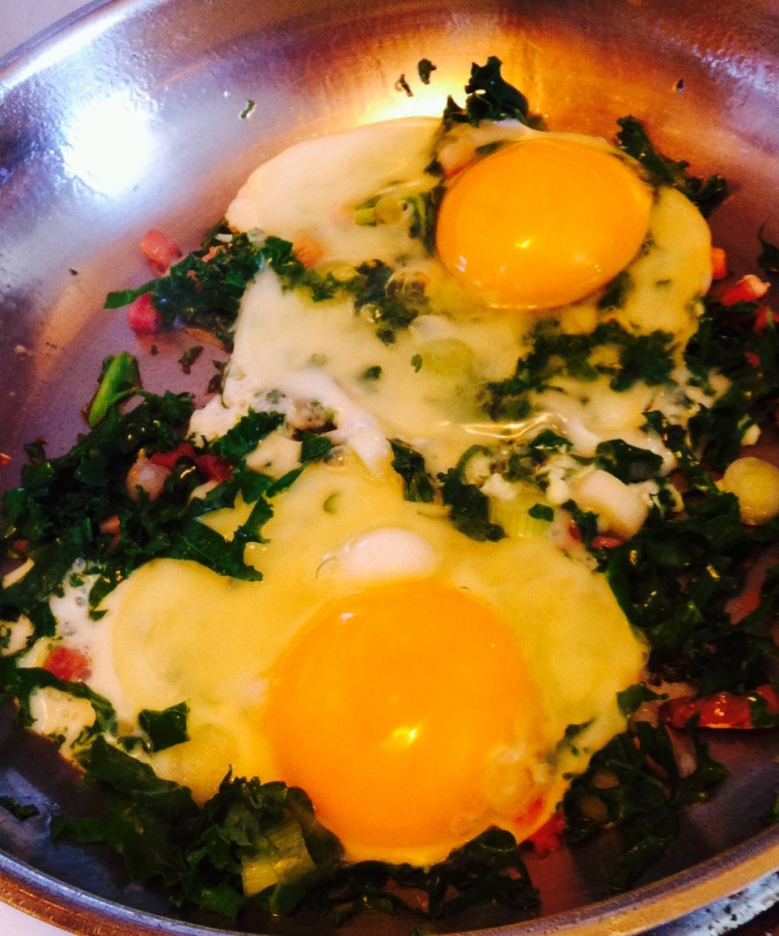 #eggs with #kale and #pancetta
